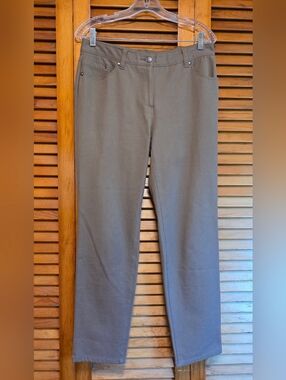 Chico's Jeans So Slimming Taupe Women's Size MP (Chico's 1 Short)